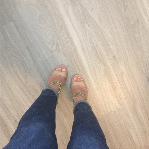 Bebe heels - Picture 4 of 4